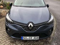 Gebraucht 2022 Renault Clio V Intens Kleinwagen | 14.850 € (Fairer Preis)