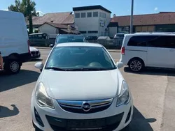 Weiß Gebraucht 2012 Opel Corsa Selection Kleinwagen | 2.900 € (Guter Preis)