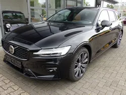 Onyx black Gebraucht 2024 Volvo V60 Ultra Kombi | 43.990 € (Teuer)