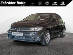 Schwarz / Neu 2025 VW Polo Life Limousine | 29.950 € (Teuer)