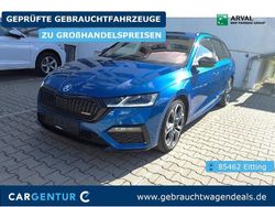 Raceblau (metallic) Gebraucht 2022 Skoda Octavia RS Kombi | 27.995 € (Superpreis)