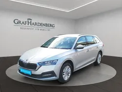 Silber Gebraucht 2021 Skoda Octavia Ambition Kombi | 17.960 € (Fairer Preis)