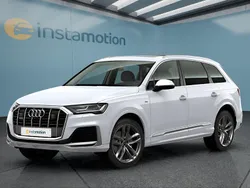 Weiß Gebraucht 2022 Audi Q7 SUV | 65.299 € (Fairer Preis)