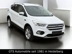 Weiß Gebraucht 2019 Ford Kuga Titanium SUV | 13.900 € (Guter Preis)