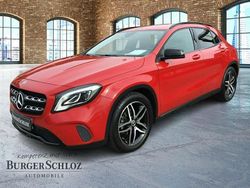 Jupiterrot Gebraucht 2018 Mercedes GLA200 Night SUV | 18.700 € (Fairer Preis)