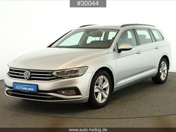 Reflexsilber metallic Gebraucht 2021 VW Passat Business Kombi | 19.590 € (Superpreis)