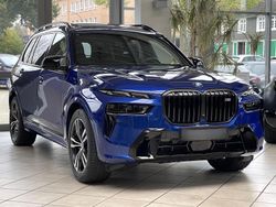 Diverse metallic Gebraucht 2023 BMW X7 M Sport SUV | 101.140 € (Etwas zu teuer)