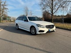 Weiß Gebraucht 2016 Mercedes E220 AMG Kombi | 13.900 € (Superpreis)