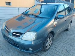 Grau Gebraucht 2005 Nissan Almera Tino Acenta+ Van / Kleinbus | 1.300 € (Guter Preis)