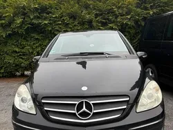Schwarz Gebraucht 2005 Mercedes B200 Van / Kleinbus | 3.500 € (Teuer)