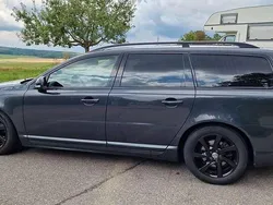 Grau Gebraucht 2015 Volvo V70 Kombi | 5.999 € (Guter Preis)
