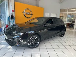 Schwarz Gebraucht 2024 Opel Astra Limousine | 24.950 € (Guter Preis)