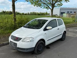 Weiß Gebraucht 2006 VW Fox Kleinwagen | 3.500 € (Etwas zu teuer)