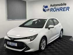 Weiß Gebraucht 2021 Toyota Corolla Comfort Limousine | 15.700 € (Fairer Preis)