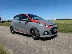 Grau Gebraucht 2014 Hyundai i10 Sport Kleinwagen | 6.500 € (Guter Preis)