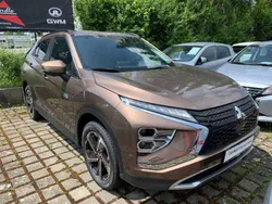 Bronzebraun Gebraucht 2021 Mitsubishi Eclipse Cross Edition SUV | 24.890 € (Etwas zu teuer)
