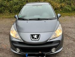 Grau Gebraucht 2008 Peugeot 207 Urban Move Kleinwagen | 2.700 € (Fairer Preis)