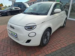 Colore esterno (arktis weiß) Neu 2025 Fiat 500e Style Limousine | 26.990 €