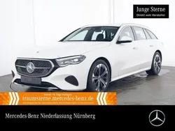 Weiß Gebraucht 2024 Mercedes E300 Avantgarde Limousine | 51.980 € (Superpreis)