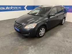Grau Gebraucht 2009 Kia Ceed Sportswagon LX Kombi | 2.400 € (Superpreis)