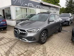 Grau Gebraucht 2021 Mercedes GLA200 SUV | 28.990 € (Fairer Preis)