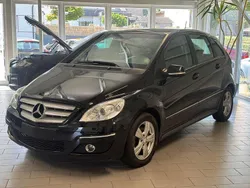 Schwarz Gebraucht 2010 Mercedes B200 Van / Kleinbus | 4.990 € (Guter Preis)