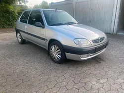 Silber Gebraucht 2002 Citroën Saxo Kleinwagen | 649 €