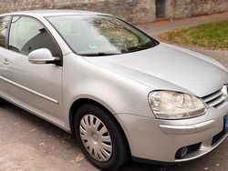 Silber Gebraucht 2006 VW Golf V Goal Limousine | 1.400 €