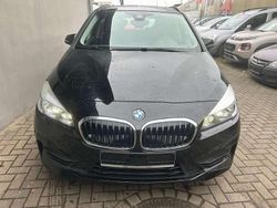 Schwar ii Gebraucht 2019 BMW 218 Active Tourer Advantage Van / Kleinbus | 15.499 € (Fairer Preis)