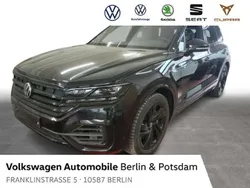 Deep black perleffekt Gebraucht 2022 VW Touareg R SUV | 56.334 € (Fairer Preis)