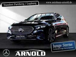 Schwarz (obsidianschwarz) Gebraucht 2024 Mercedes E200 Avantgarde Kombi | 43.800 € (Guter Preis)