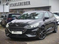 Agate black Gebraucht 2022 Ford Focus ST Kombi | 25.490 € (Superpreis)