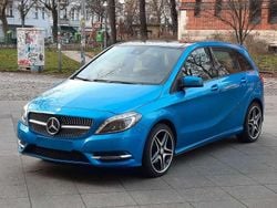 Suedseeblau Gebraucht 2014 Mercedes 200 Sport Kleinwagen | 10.490 € (Fairer Preis)