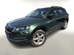 Grün Gebraucht 2018 Skoda Karoq Ambition SUV | 18.488 € (Guter Preis)