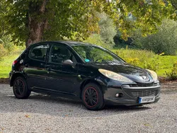 Schwarz Gebraucht 2009 Peugeot 206+ Kleinwagen | 2.990 € (Fairer Preis)