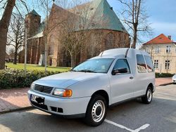 Grau Gebraucht 2002 VW Caddy Van / Kleinbus | 3.299 €