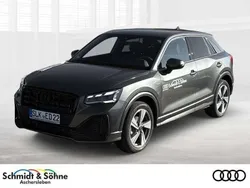 Grau Gebraucht 2024 Audi Q2 S-Line SUV | 37.890 €