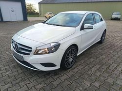 Weiß Gebraucht 2013 Mercedes A180 Kleinwagen | 10.499 € (Fairer Preis)