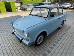 Blau Gebraucht 1987 Trabant 601 Kleinwagen | 4.601 €