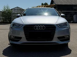 Silber Gebraucht 2015 Audi A3 Sportback Ambition Limousine | 8.900 € (Guter Preis)