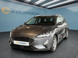 Grau Gebraucht 2022 Ford Focus Titanium Kombi | 22.149 € (Teuer)