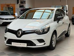 Orange Gebraucht 2020 Renault Clio V Limousine | 12.490 € (Fairer Preis)