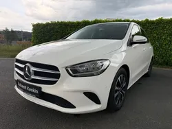 Weiß Gebraucht 2021 Mercedes B200 Van / Kleinbus | 19.800 € (Guter Preis)