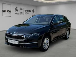 Schwarzmagic perleffekt Gebraucht 2024 Skoda Octavia Selection Kombi | 31.470 € (Guter Preis)
