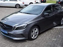 Grau Gebraucht 2017 Mercedes A180 Limousine | 15.990 € (Fairer Preis)