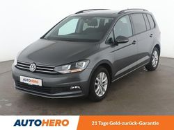 Grau Gebraucht 2018 VW Touran Comfortline Van / Kleinbus | 19.860 € (Fairer Preis)