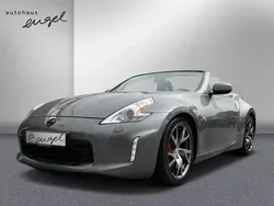 Gun metallic Gebraucht 2017 Nissan 370Z Pack Cabrio | 26.989 € (Guter Preis)