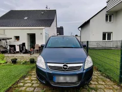 Blau Gebraucht 2008 Opel Zafira Edition Van / Kleinbus | 2.500 € (Guter Preis)