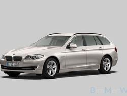 Silber Gebraucht 2013 BMW 530 Sport Line Kombi | 12.999 € (Guter Preis)