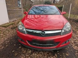 Rot Gebraucht 2008 Opel Astra Cabriolet Cabrio | 2.750 € (Guter Preis)